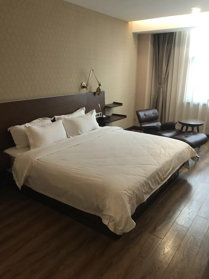 Manxin Hotel Shanghai Xujiahui Esterno foto