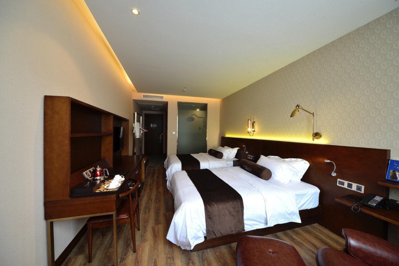 Manxin Hotel Shanghai Xujiahui Esterno foto